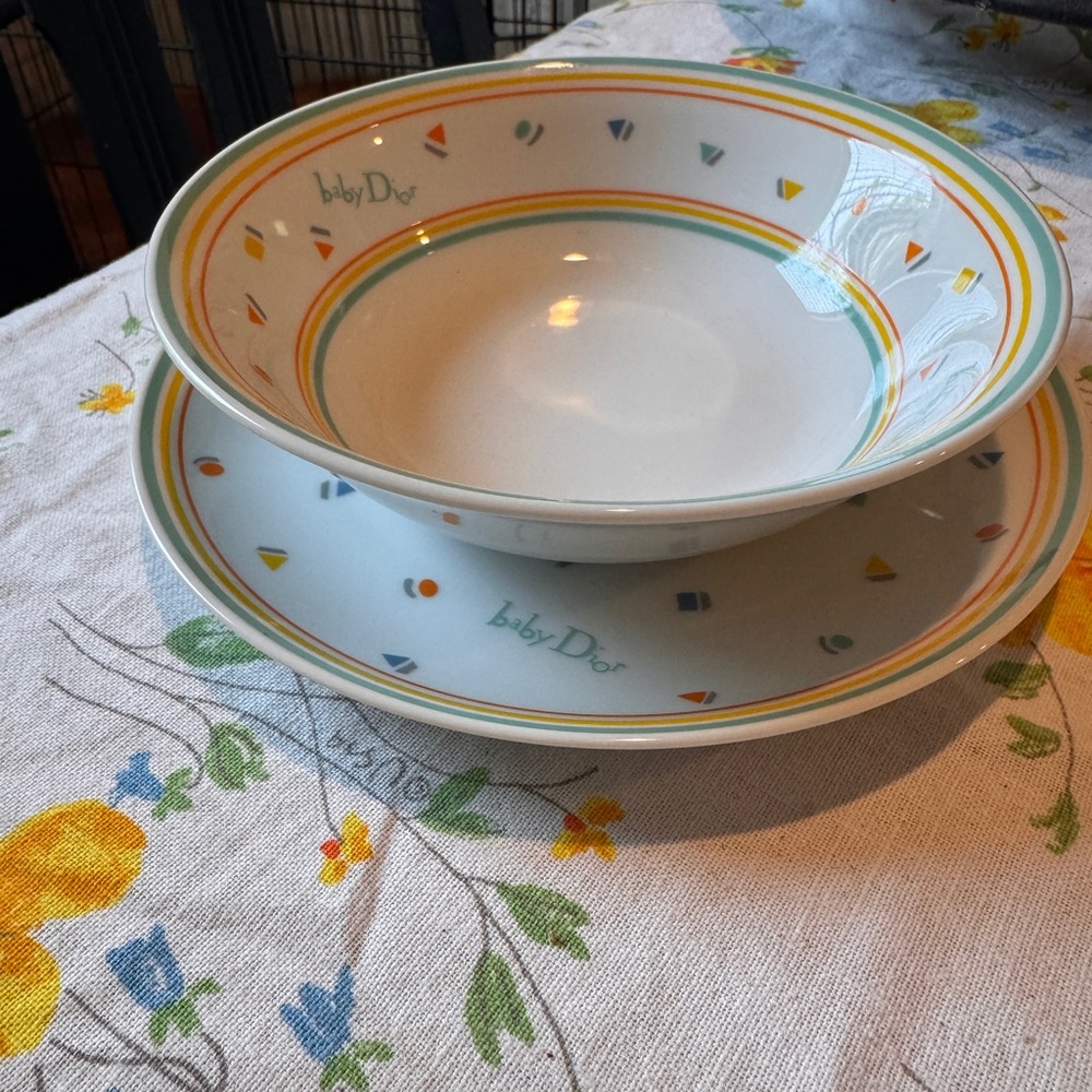Dior Baby White and Multicolor Dinnerware Set